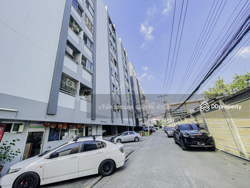 ขาย - Montiantip Condo Town : มณเฑียรทิพย์คอนโดทาวน์, กรุงเทพ