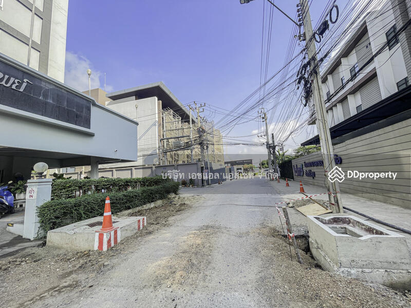 ขาย - Montiantip Condo Town : มณเฑียรทิพย์คอนโดทาวน์, กรุงเทพ