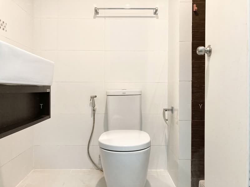 A Space Me Sukhumvit 77 : เอ สเปซ มี สุขุมวิท 77, กรุงเทพ, 2363 ซอยสุขุมวิท 77 ถนนสุขุมวิท, สวนหลวง, กรุงเทพ, 29 ตร.ม., คอนโด ให้เช่า, โดย Throne Property, 11286021 - DDproperty.com