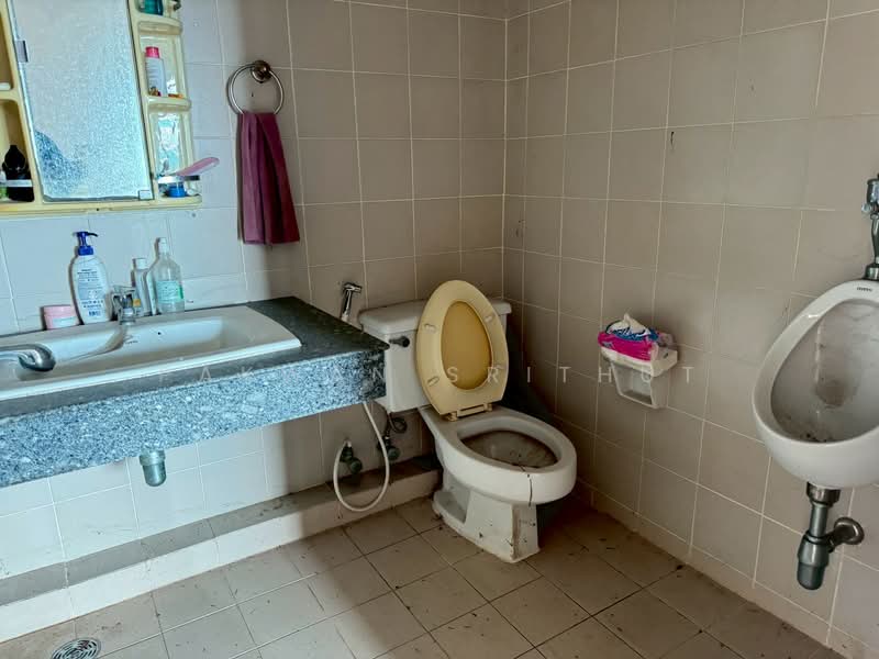 Klongjan Place condominium, Bangkok, Serithai, Khlong Chan, Bang Kapi, Bangkok, 2 Bedrooms, 59 sqm, Condo For Sale, by Pakwan Srithut, 11287099 - DDproperty.com