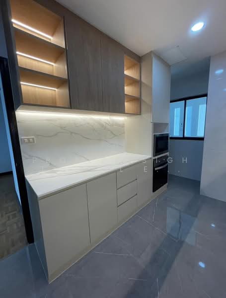 Sathorn Gardens, Bangkok, 39 South Sathorn Road, Thung Maha Mek, Sathon, Bangkok, 3 Bedrooms, 230 sqm, Condo For Rent, by PROPERTYSIGHTS REAL ESTATE, 11287766 - DDproperty.com