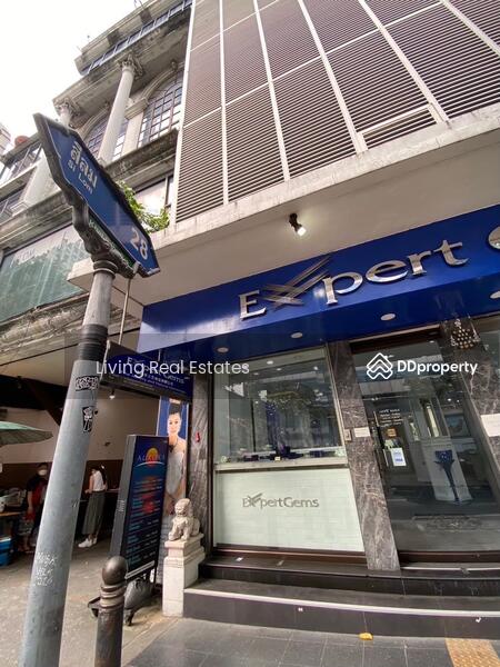 For Sale - อาคารพาณิชย์ 5.5 ชั้น ทำเลทอง ย่านสีลม, Bangkok