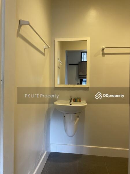 10R0277 This house for rent 4bedrooms 3bathrooms 30,000/month at ratsada have fully furnished, Phuket, Ratsada, Muang Phuket, Phuket, 4 Bedrooms, 120 sqm, Single Detached House For Rent, by PK LIFE Property, 11291553 - DDproperty.com