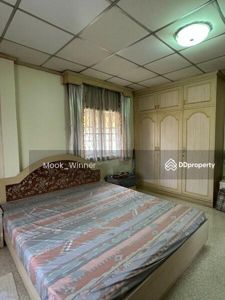 ขาย - Loet Ubon Village Phahonyothin 52 : หมู่บ้านเลิศอุบล พหลโยธิน 52, กรุงเทพ