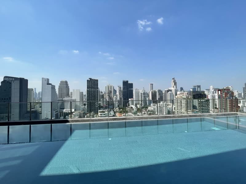 Noble Around Sukhumvit 33, Bangkok, 17 Soi Sukhumvit 33, Khlong Tan Nua, Watthana, Bangkok, 2 Bedrooms, 55 sqm, Condo For Rent, by CS Poon, 11292157 - DDproperty.com