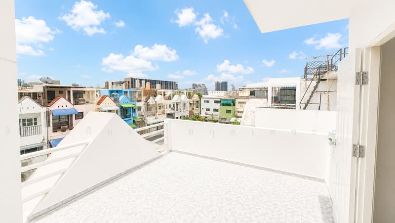 บางนา, Bangkok, Bang Na, Bangkok, 3 Bedrooms, 180 sqm, Townhouse For Sale, by สิทธิเกียรติ สกุลเตชะธนา, 11294209 - DDproperty.com