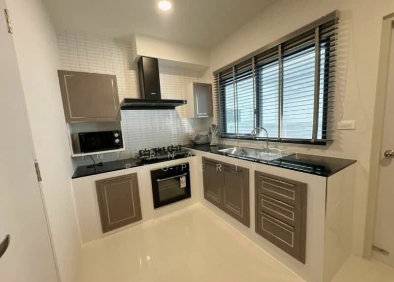 Centro Bangna, Samut Prakan, 111 Soi 3, Bang Kaeo, Bang Plee, Samut Prakan, 4 Bedrooms, 290 sqm, Single Detached House For Sale, by Next Step Property, 11295515 - DDproperty.com