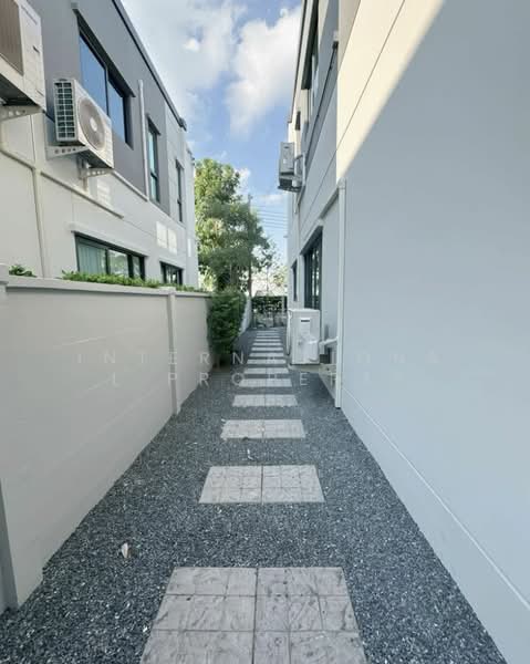 Centro Bangna : เซนโทร บางนา, สมุทรปราการ, 111 ซอย3, บางแก้ว, บางพลี, สมุทรปราการ, 290 ตร.ม., บ้านเดี่ยว ขาย, โดย Next Step Property, 11295515 - DDproperty.com