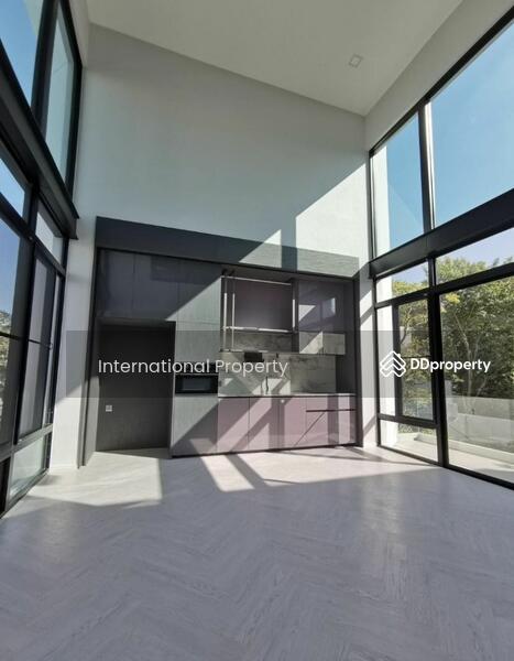 Nantawan Rama 9 Srinakarin, Bangkok, 888 Krung Thep Kritha Rd, Saphan Sung, Saphan Sung, Bangkok, 4 Bedrooms, 380 sqm, Single Detached House For Sale, by Next Step Property, 11295736 - DDproperty.com