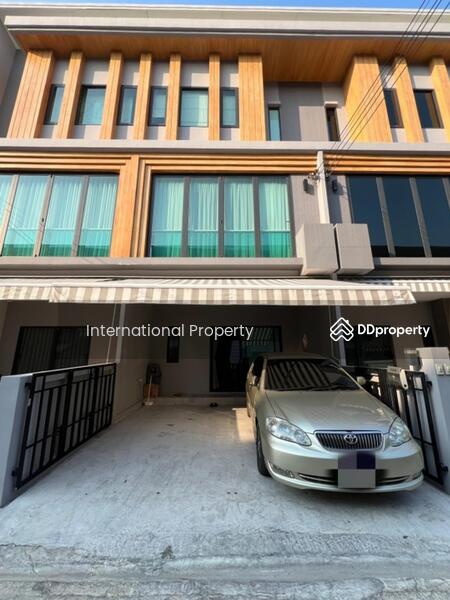 Eigen Rama 9, Bangkok, Soi Pattanakarn99, Chaloem Phrakiat Rama9 Road, Prawet, Prawet, Bangkok, 4 Bedrooms, 81 sqm, Townhouse For Sale, by Next Step Property, 11295875 - DDproperty.com