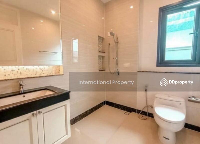 The Grand Pinklao, Bangkok, 594 Borommaratchachonnani Road, Sala Thammasop, Thawi Watthana, Bangkok, 5 Bedrooms, 475 sqm, Single Detached House For Sale, by Next Step Property, 11296685 - DDproperty.com
