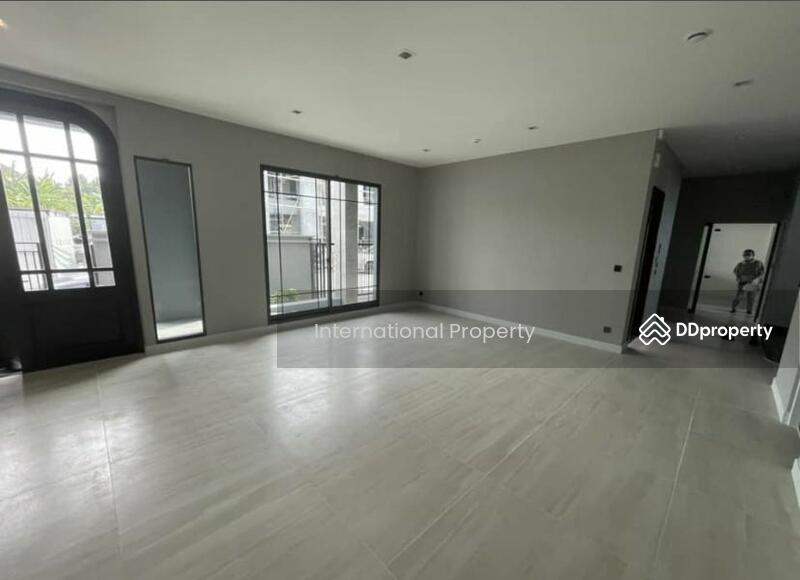 Grand Bangkok Boulevard Sukhumvit-Srinakarin : แกรนด์ บางกอก บูเลอวาร์ด สุขุมวิท-ศรีนครินทร์, สมุทรปราการ, ซ.แบริ่ง 31/1, สำโรงเหนือ, เมืองสมุทรปราการ, สมุทรปราการ, 445 ตร.ม., บ้านเดี่ยว ขาย, โดย Next Step Property, 11297313 - DDproperty.com