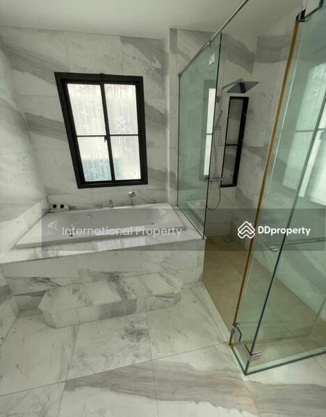 Grand Bangkok Boulevard Sukhumvit, Samut Prakan, Bearing-Lasalle Road, Samrong Nua, Muang Samut Prakarn, Samut Prakan, 4 Bedrooms, 500 sqm, Single Detached House For Sale, by Next Step Property, 11297561 - DDproperty.com