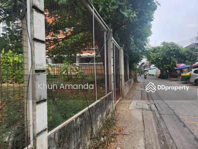 ขาย - ขายที่ดินสุขุมวิท 40 ห่างจากBTSเอกมัย 750 เมตร, กรุงเทพ