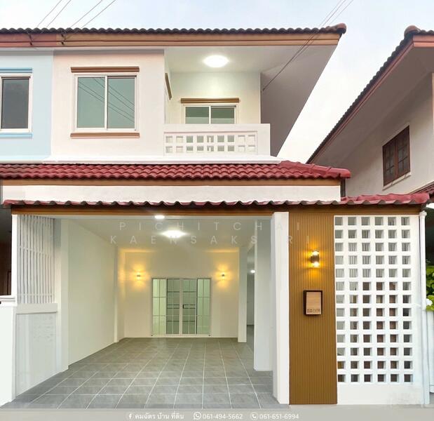 ทาวน์โฮมแฝด 2 ชั้น หมู่บ้านสวนเทพประทาน คลองสอง อำเภอคลองหลวง ปทุมธานี, ปทุมธานี, คลองสอง, คลองหลวง, ปทุมธานี, 109 ตร.ม., ทาวน์เฮ้าส์ ขาย, โดย Pichitchai Kaensaksiri, 11298710 - DDproperty.com