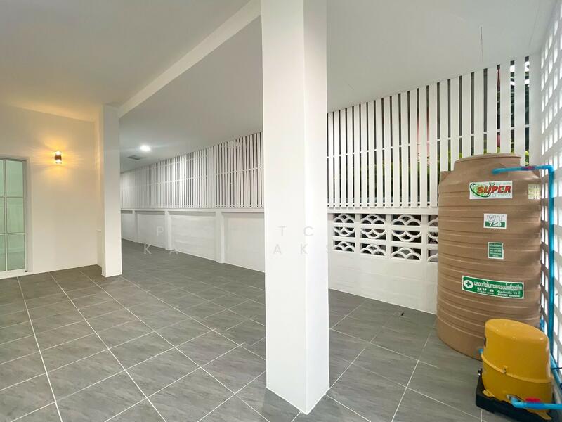 ทาวน์โฮมแฝด 2 ชั้น หมู่บ้านสวนเทพประทาน คลองสอง อำเภอคลองหลวง ปทุมธานี, ปทุมธานี, คลองสอง, คลองหลวง, ปทุมธานี, 109 ตร.ม., ทาวน์เฮ้าส์ ขาย, โดย Pichitchai Kaensaksiri, 11298710 - DDproperty.com