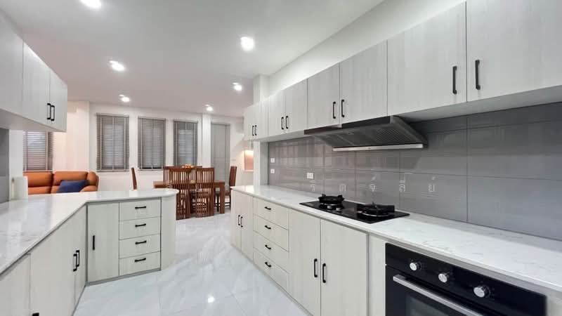 Contemporary Style House For Presale In Doi-Saket With A Spectacular Mountain View, Chiang Mai, Sa Luang Nua, Doi Saket, Chiang Mai, 3 Bedrooms, 258 sqm, Single Detached House For Sale, by Elijah Ridgley, 11300140 - DDproperty.com