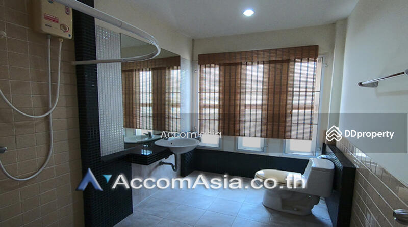 ให้เช่า - 3 Bedrooms House for Rent in Sukhumvit, Bangkok near BTS Ekkamai (1713519), กรุงเทพ