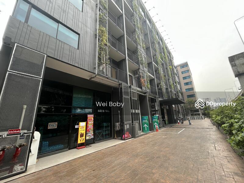 Blossom Condo @ Sathorn-Charoenrat, Bangkok, Charoen Rat Road, Thung Wat Don, Sathon, Bangkok, 1 Bedroom, 30 sqm, Condo For Rent, by Boby Wei, 11301035 - DDproperty.com