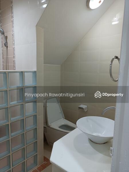 ห้องน้ำชั้น1