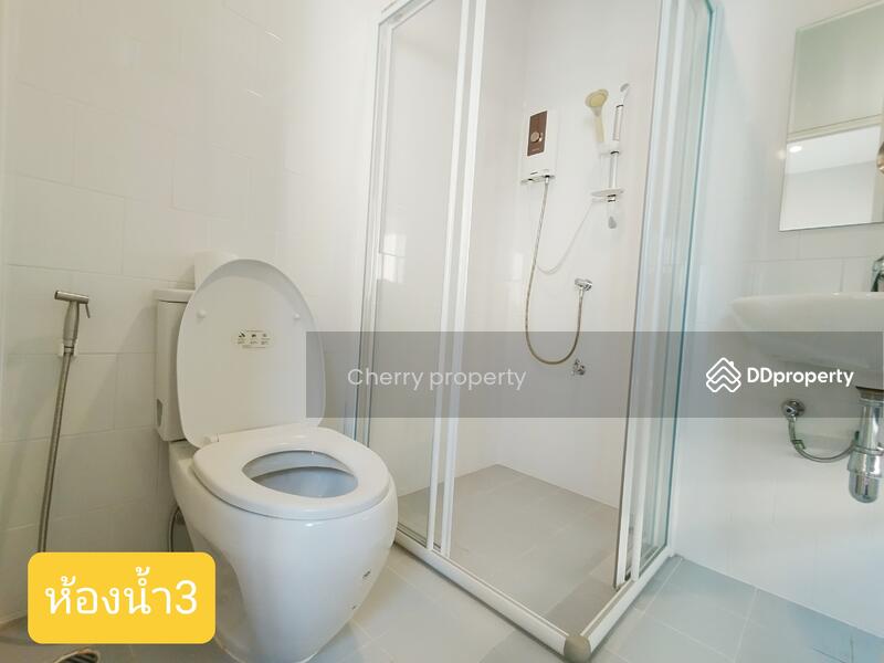 Baan Klangmuang Grand De Paris Ratchada, Bangkok, Pradit Manutham Road, Wang Thonglang, Wang Thonglang, Bangkok, 3 Bedrooms, 195 sqm, Townhouse For Rent, by Tamita Kongsoithong, 11301472 - DDproperty.com