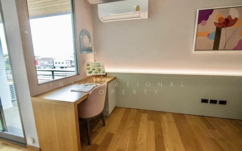 Nirvana Beyond Rama 9-Krungthep Kreetha, Bangkok, Soi Krungthep Kreetha 37, Si Nakharin-Rom Klao Road, Saphan Sung, Saphan Sung, Bangkok, 3 Bedrooms, 320 sqm, Single Detached House For Sale, by Nextstep property, 11301642 - DDproperty.com