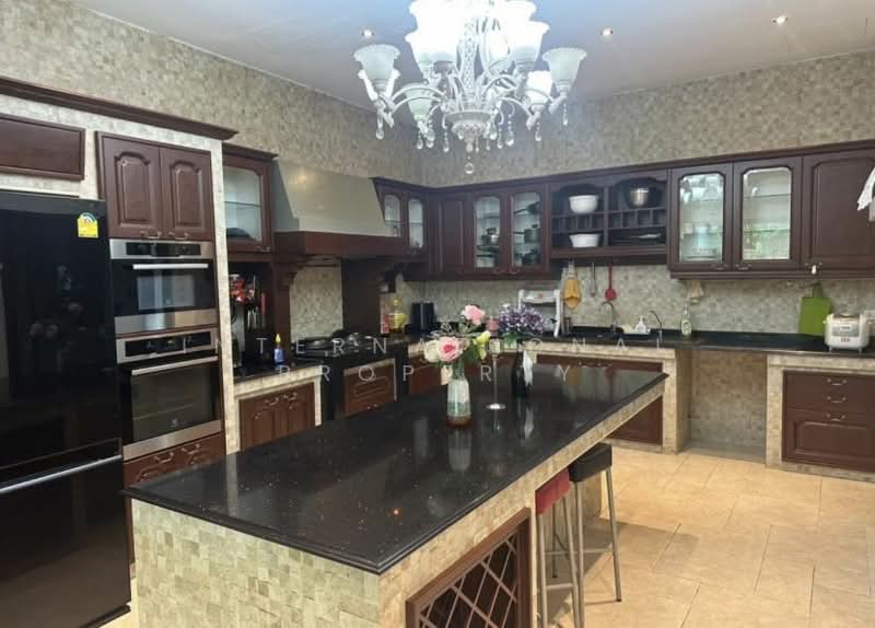 Manthana Rama 9-Srinakarin, Bangkok, 50 Krungthep Kreetha Road, Hua Mak, Bang Kapi, Bangkok, 4 Bedrooms, 350 sqm, Single Detached House For Sale, by Nextstep Property, 11302860 - DDproperty.com