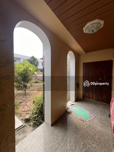 House and land for sale, Ramintra Expressway (Pradit Manutham Rd), Bangkok, Lat Phrao, Lat Phrao, Bangkok, 5 Bedrooms, 210 sqm, Single Detached House For Sale, by วิวัฒน์ เวชพงศา, 11303477 - DDproperty.com