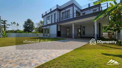 ขาย - บ้านทันสมัยใหม่พร้อมสวนขนาดใหญ่และดาดฟ้าในสันทราย, เชียงใหม่