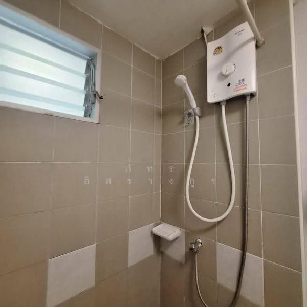 Lumpini Condo Town Bodindecha Ramkhamhaeng, Bangkok, Soi Ramkhamhaeng 43/1, Phlapphla, Wang Thonglang, Bangkok, Studio, 25 sqm, Condo For Rent, by ภัทร อิสรางกูร, 11305045 - DDproperty.com