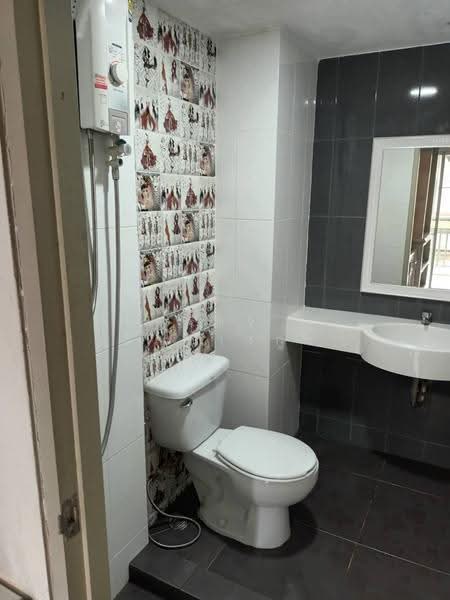 Lumpini Condo Town Bodindecha Ramkhamhaeng, Bangkok, Soi Ramkhamhaeng 43/1, Phlapphla, Wang Thonglang, Bangkok, Studio, 25 sqm, Condo For Rent, by ภัทร อิสรางกูร, 11305045 - DDproperty.com
