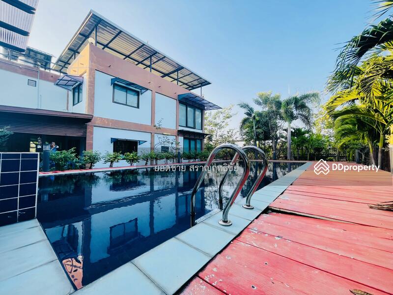 For Sale - For sale: 3 plots of land with houses,total 1-2-72 Rai 13.5 mb, Samut Prakan