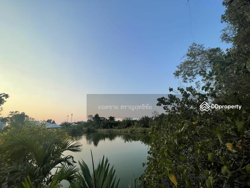 For Sale - For sale: 3 plots of land with houses,total 1-2-72 Rai 13.5 mb, Samut Prakan