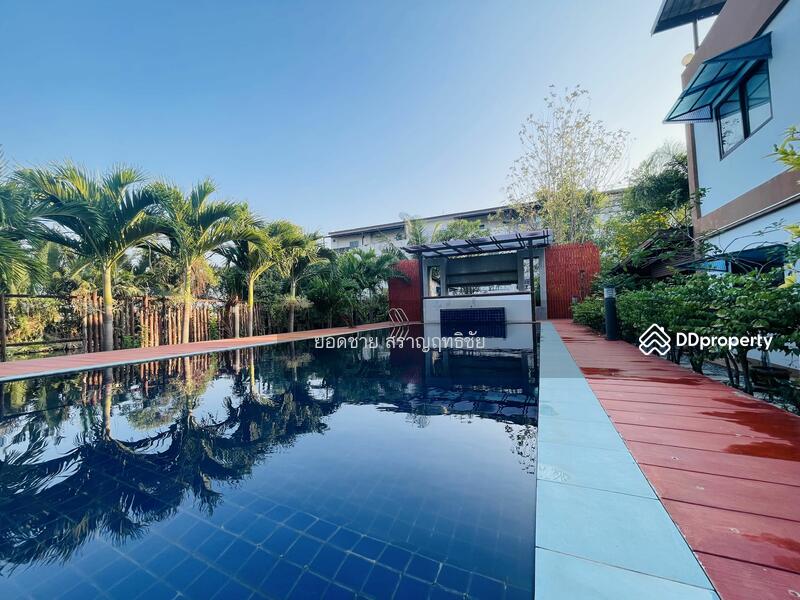 For Sale - For sale: 3 plots of land with houses,total 1-2-72 Rai 13.5 mb, Samut Prakan
