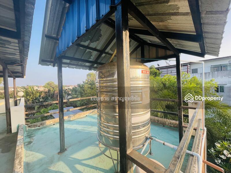 For Sale - For sale: 3 plots of land with houses,total 1-2-72 Rai 13.5 mb, Samut Prakan