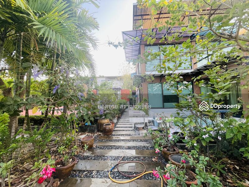 For Sale - For sale: 3 plots of land with houses,total 1-2-72 Rai 13.5 mb, Samut Prakan