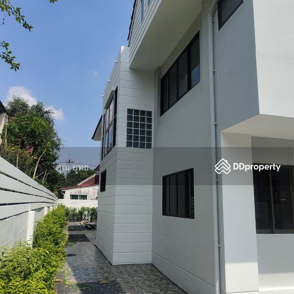 Punya Lake Home VILLAGE, Nimitmai 28 , Klong Samwa, Bangkok, นิมิตใหม่ 28, Sam Wa Tawan Ok, Khlong Sam Wa, Bangkok, 6 Bedrooms, 500 sqm, Single Detached House For Sale, by คุณ ยุทธ, 11305497 - DDproperty.com