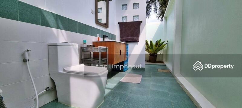 Tropical Villa In Bangsaray, Chon Buri (Pattaya), Bang Sa-re, Sattahip, Chon Buri (Pattaya), 5 Bedrooms, 400 sqm, Single Detached House For Sale, by Sathida Limphasut (App), 11305970 - DDproperty.com