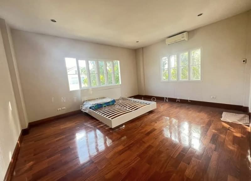 Laddarom Elegance Kaset-Nawamin, Bangkok, Soi Prasertmanukit 29 Yeak 1, Chorake Bua, Lat Phrao, Bangkok, 4 Bedrooms, 126 sqm, Single Detached House For Sale, by Nextstep Property, 11306430 - DDproperty.com