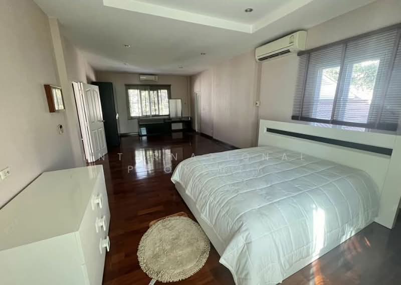 Laddarom Elegance Kaset-Nawamin, Bangkok, Soi Prasertmanukit 29 Yeak 1, Chorake Bua, Lat Phrao, Bangkok, 4 Bedrooms, 126 sqm, Single Detached House For Sale, by Nextstep Property, 11306430 - DDproperty.com