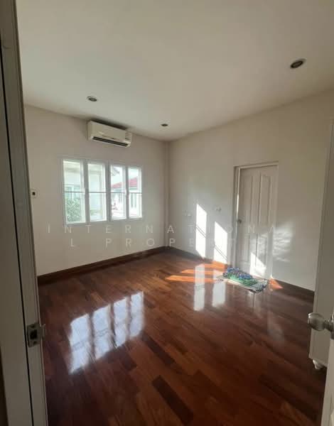 Laddarom Elegance Kaset-Nawamin, Bangkok, Soi Prasertmanukit 29 Yeak 1, Chorake Bua, Lat Phrao, Bangkok, 4 Bedrooms, 126 sqm, Single Detached House For Sale, by Nextstep Property, 11306430 - DDproperty.com