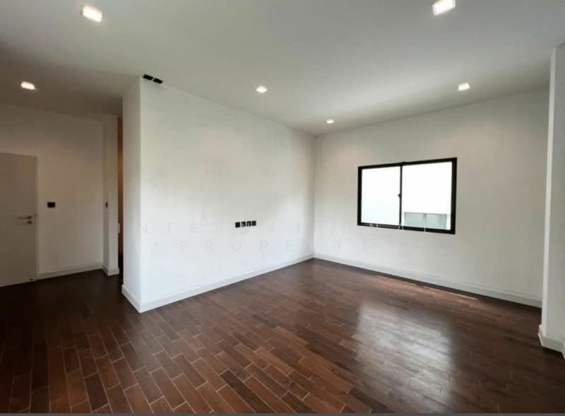 Grand Bangkok Boulevard East Rama 9, Bangkok, Kanchanaphisek Road, Saphan Sung, Saphan Sung, Bangkok, 5 Bedrooms, 762 sqm, Single Detached House For Sale, by Nextstep Property, 11306573 - DDproperty.com