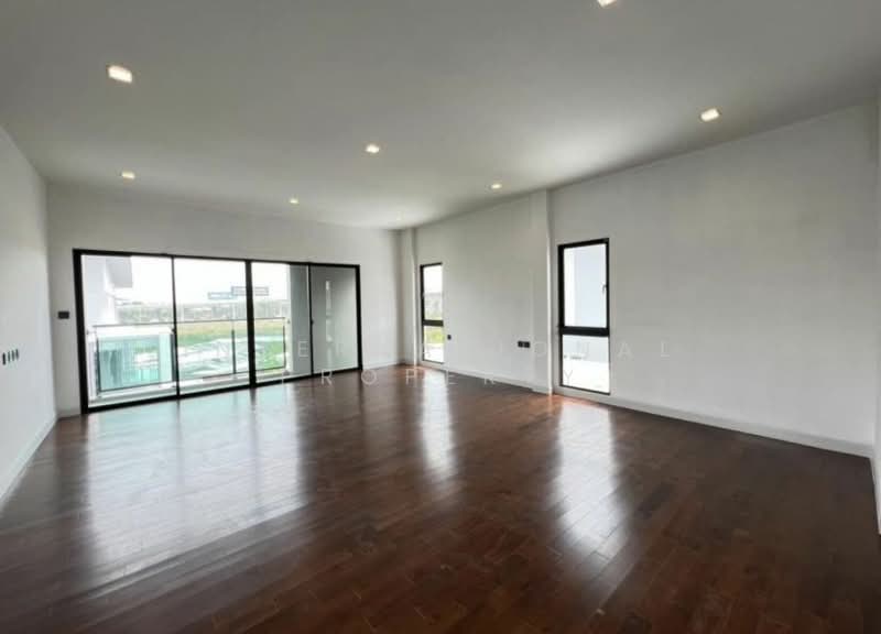 Grand Bangkok Boulevard East Rama 9, Bangkok, Kanchanaphisek Road, Saphan Sung, Saphan Sung, Bangkok, 5 Bedrooms, 762 sqm, Single Detached House For Sale, by Nextstep Property, 11306573 - DDproperty.com