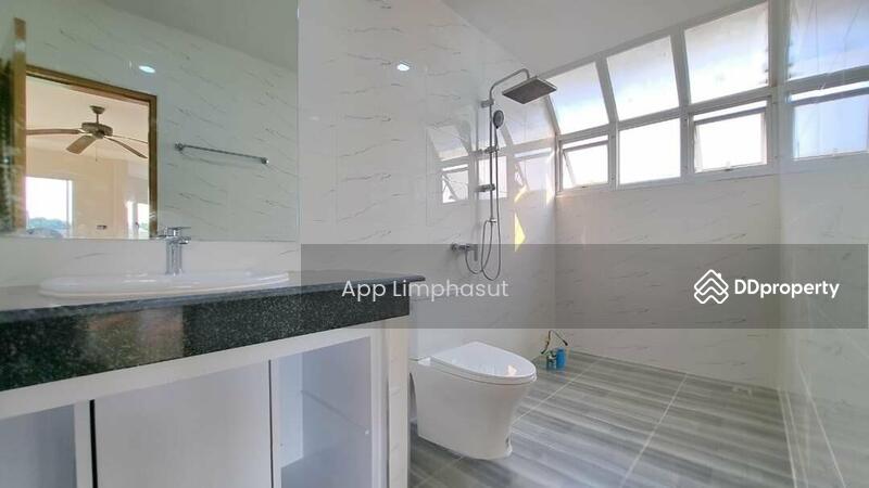 Suk Em Garden Home, Chon Buri (Pattaya), Na Kloe, Bang Lamung (Pattaya), Chon Buri (Pattaya), 3 Bedrooms, 242 sqm, Single Detached House For Sale, by Sathida Limphasut (App), 11306621 - DDproperty.com