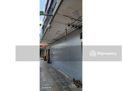 ขาย - อาคารพาณิชย์ 4 คูหา 5ชั้น 36ตรว.ตรงข้ามโรงเรียนนาฎศิลป์สัมพันธ์ ถนนอำนวยสงคราม ขายด่วน 55 ล้านบาท, กรุงเทพ