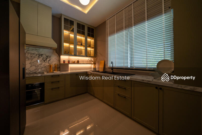 Grand Bangkok Boulevard Krungthepkritha : แกรนด์ บางกอก บูเลอวาร์ด กรุงเทพกรีฑา, กรุงเทพ, ถนน ศรีนครินทร์-ร่มเกล้า, คลองสามประเวศ, ลาดกระบัง, กรุงเทพ, 521 ตร.ม., บ้านเดี่ยว ขาย, โดย Wisdom Real Estate, 11308878 - DDproperty.com