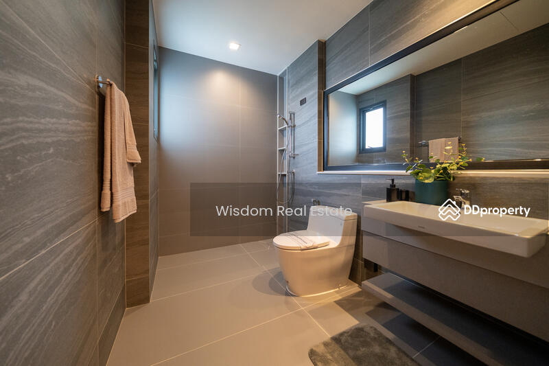 Grand Bangkok Boulevard Krungthepkritha : แกรนด์ บางกอก บูเลอวาร์ด กรุงเทพกรีฑา, กรุงเทพ, ถนน ศรีนครินทร์-ร่มเกล้า, คลองสามประเวศ, ลาดกระบัง, กรุงเทพ, 521 ตร.ม., บ้านเดี่ยว ขาย, โดย Wisdom Real Estate, 11308878 - DDproperty.com