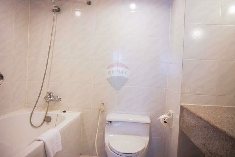 Omni Tower Sukhumvit Nana, Bangkok, 69 Sukhumvit 4 Alley, Khlong Toei, Bangkok, 1 Bedroom, 65 sqm, Condo For Sale, by Sirithong Saetang, 11309705 - DDproperty.com