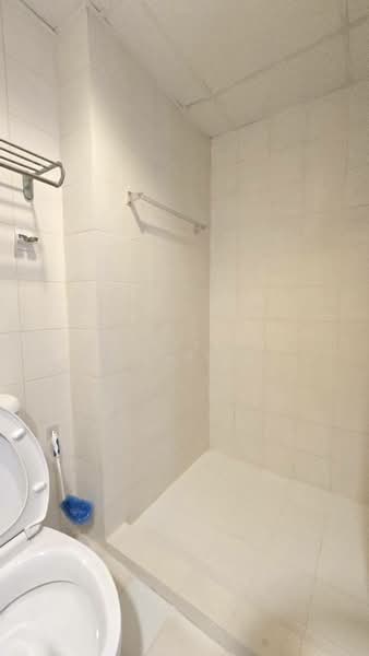 Country Complex Bangna, Bangkok, Sanpawut Road, Bang Na, Bangkok, Studio, 37 sqm, Condo For Rent, by Ulaiwan Boonsiri, 11309854 - DDproperty.com