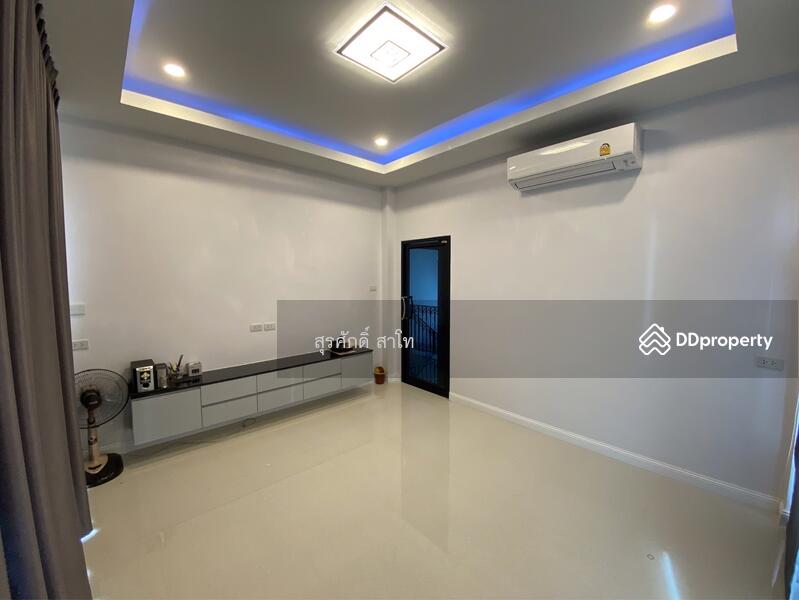 ขาย - บ้านเดี่ยว นาตาขวัญเมืองระยอง 151ตรว.3นอน 3ห้องน้ำ ตกแต่งครบ ห้องพระ ห้องทำงาน ขายด่วน 7.3 ล้านบาท, ระยอง